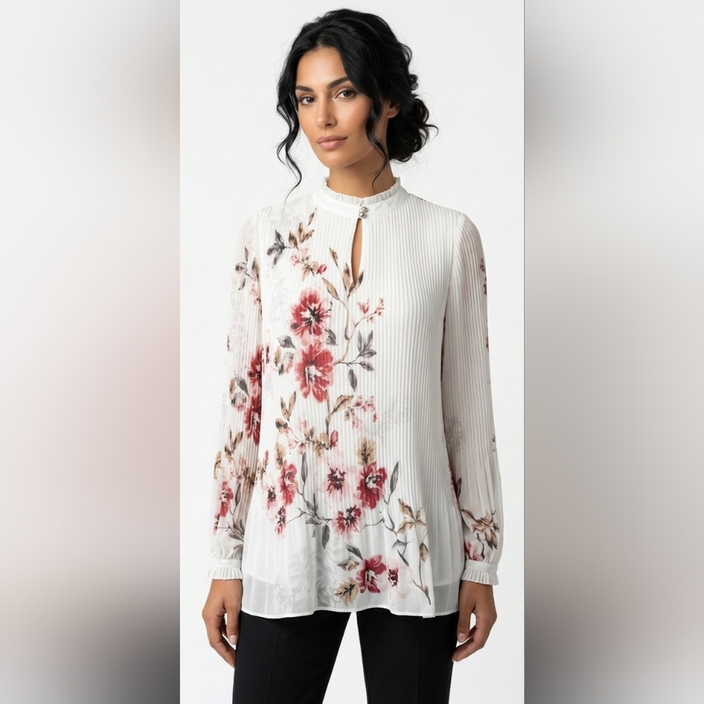 White House Black Market Floral Keyhole Blouse Size 0